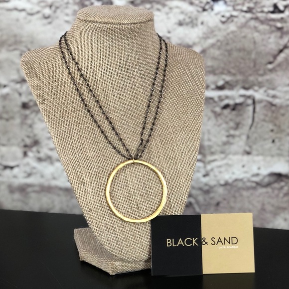 Jewelry - Adjustable Designer pyrite/gold circle necklace